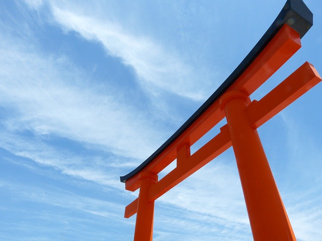 torii-363637_640