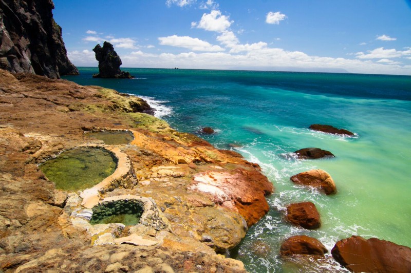 地球の温泉!必ず行きたい鹿児島県の硫黄島の秘境
